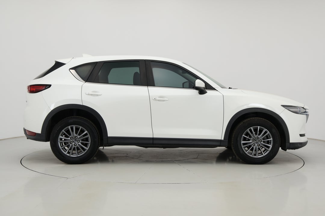 2017 Mazda CX-5 Maxx Sport (4x2), Automatic, 82499 km, Right Side View