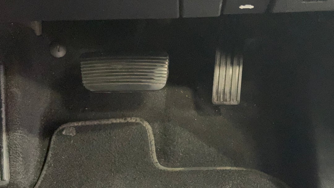 Pedals and Footmat