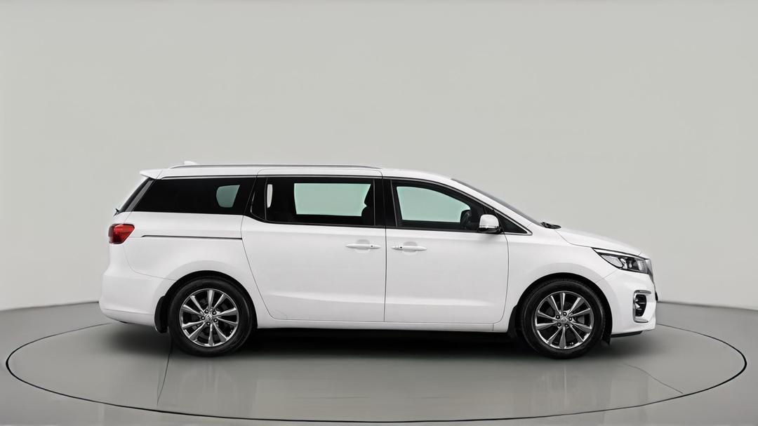 2020 Kia Carnival Platinum, Automatic, 121991 km, Right Side View