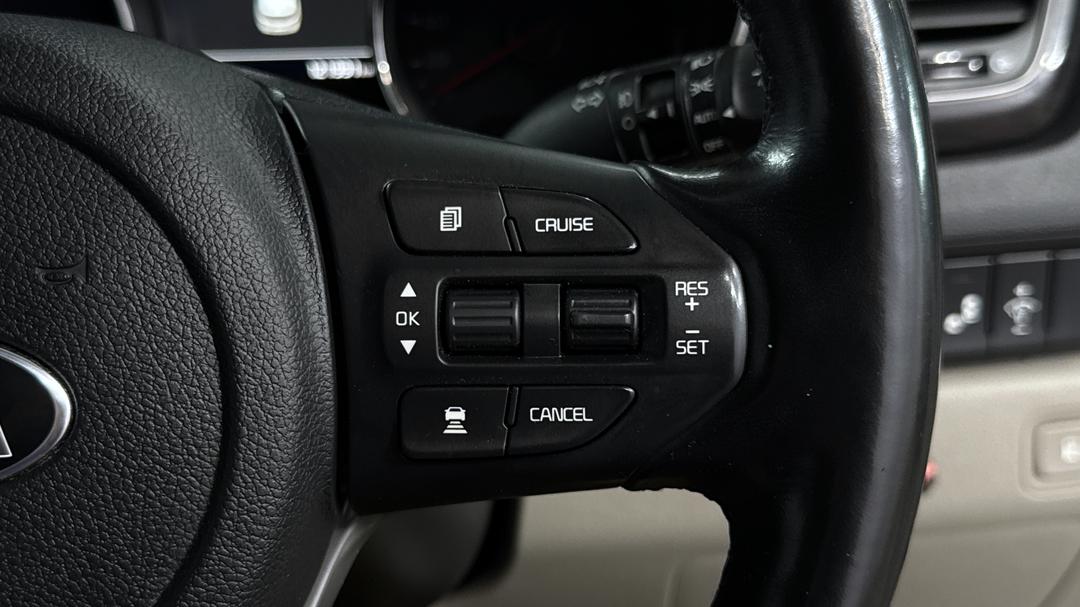 2020 Kia Carnival Platinum, Automatic, 121991 km, Cruise Control