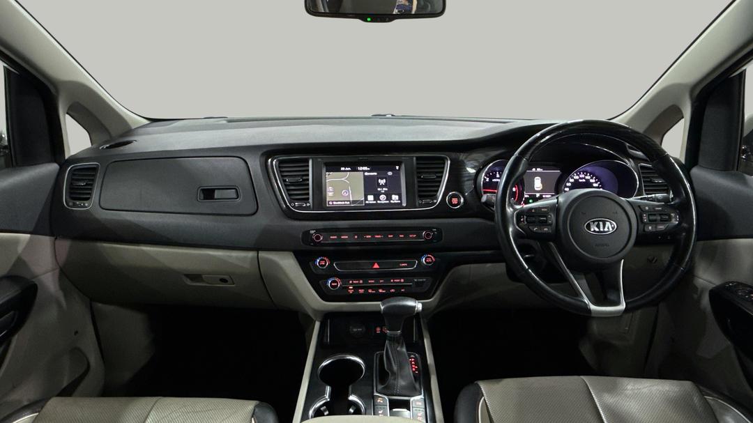 2020 Kia Carnival Platinum, Automatic, 121991 km, Dashboard View