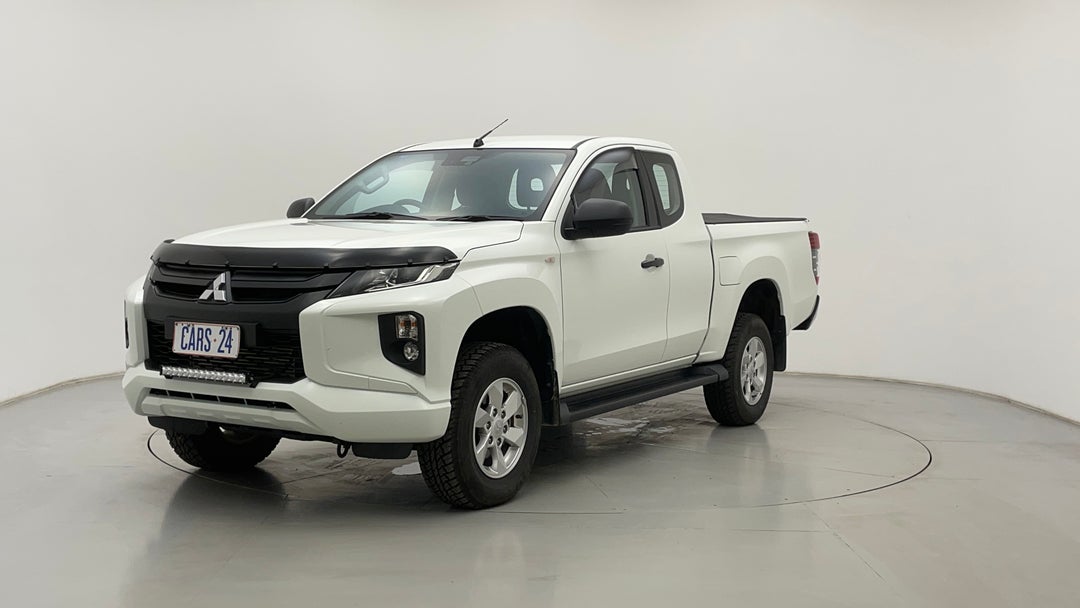 Left Front Diagonal (45- Degree) View