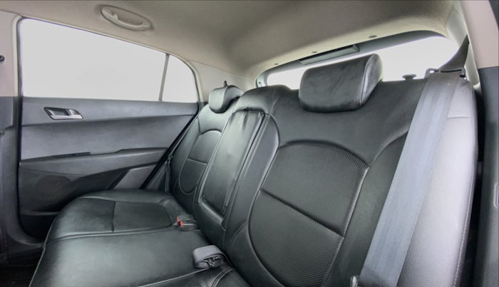 2015 Hyundai Creta 1.6 S, Petrol, Manual, 28,502 km, Right Side Rear Door Cabin