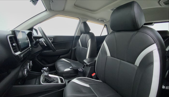 2021 Hyundai VENUE 1.0 TURBO GDI SX+ AT, Petrol, Automatic, 8,137 km, Right Side Front Door Cabin