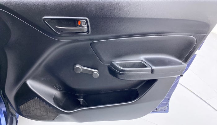 2018 Maruti Swift LXI D, Petrol, Manual, 25,822 km, Driver Side Door Panels Control