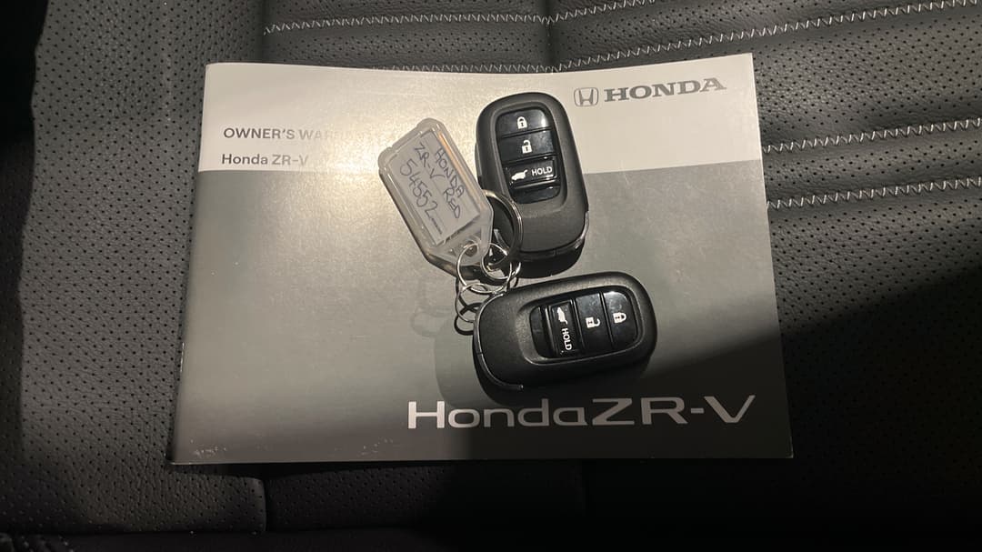 2025 Honda Zr-v Vti Lx, Automatic, 21339 km, Key Close-up