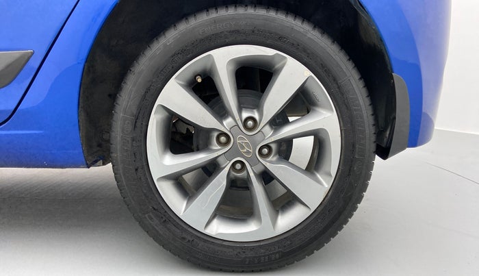 2015 Hyundai Elite i20 ASTA 1.2, Petrol, Manual, 1,15,375 km, Left Rear Wheel