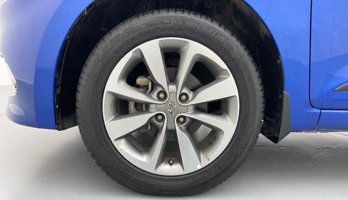 2015 Hyundai Elite i20 ASTA 1.2, Petrol, Manual, 1,15,375 km, Left Front Wheel