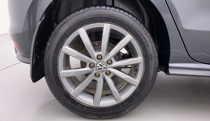 2020 Volkswagen Polo HIGHLINE PLUS 1.0 TSI MT, Petrol, Manual, 23,581 km, Right Rear Wheel