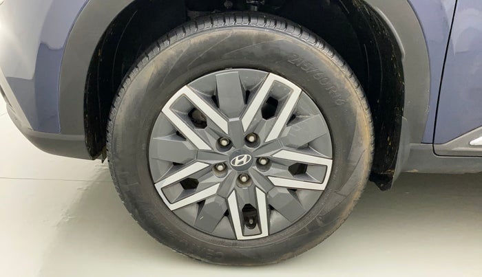 2022 Hyundai VENUE SX 1.5 CRDI, Diesel, Manual, 34,255 km, Left Front Wheel