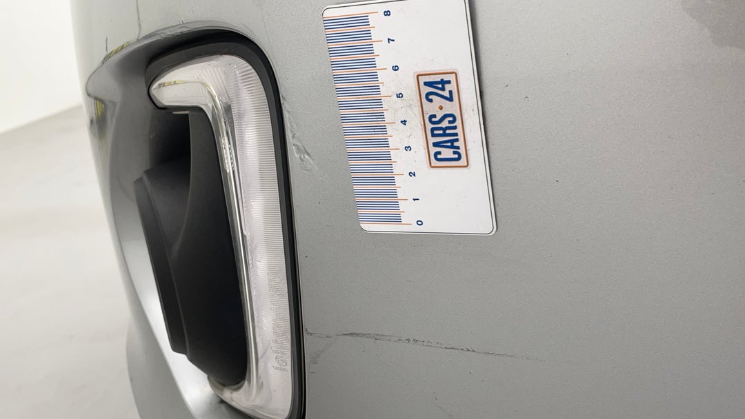 2016 Mitsubishi Lancer Es Sport, Automatic, 100841 km, Bumper Front Paint blemish