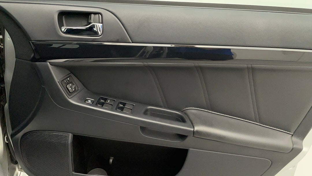 2016 Mitsubishi Lancer Es Sport, Automatic, 100841 km, Speaker View