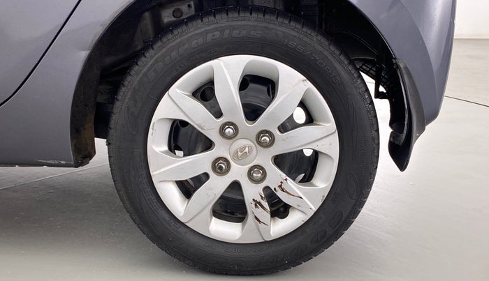 2016 Hyundai Eon MAGNA PLUS, Petrol, Manual, 58,228 km, Left Rear Wheel