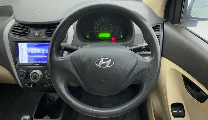 2012 Hyundai Eon ERA +, Petrol, Manual, 1,05,830 km, Steering Wheel Close Up