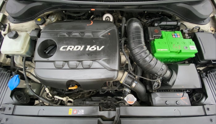 2017 Hyundai Verna 1.6 SX (O) CRDI MT, Diesel, Manual, 54,327 km, Open Bonet