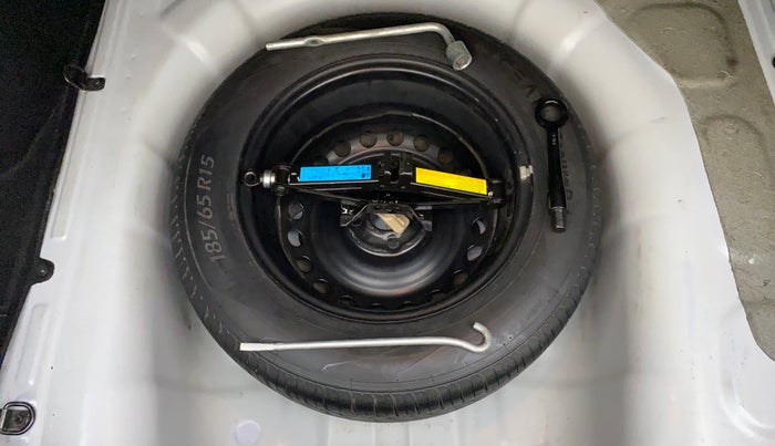 2017 Hyundai Verna 1.6 SX (O) CRDI MT, Diesel, Manual, 54,327 km, Spare Tyre