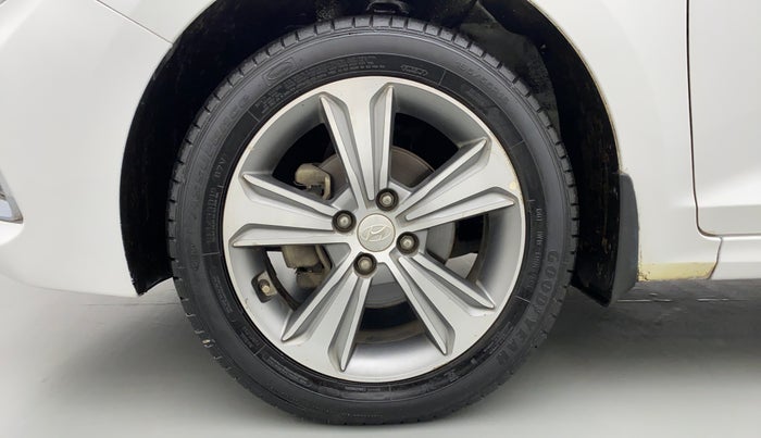 2017 Hyundai Verna 1.6 SX (O) CRDI MT, Diesel, Manual, 54,327 km, Left Front Wheel