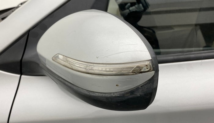 2016 Hyundai Elite i20 ASTA 1.2, Petrol, Manual, 69,203 km, Left rear-view mirror - Indicator light not working