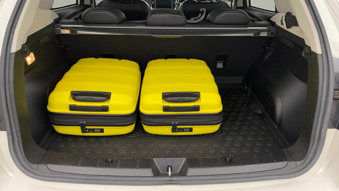 2017 Subaru Impreza 2.0i-s (awd), Automatic, 53842 km, Boot Inside View with Luggage