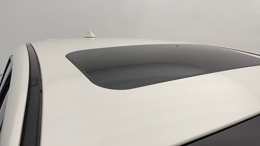 2017 Subaru Impreza 2.0i-s (awd), Automatic, 53842 km, Roof/Sunroof View