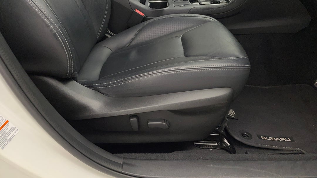 2017 Subaru Impreza 2.0i-s (awd), Automatic, 53842 km, Drivers Side Adjustment Panel