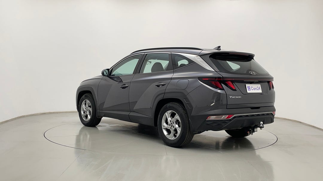 Left Back Diagonal (45- Degree) View