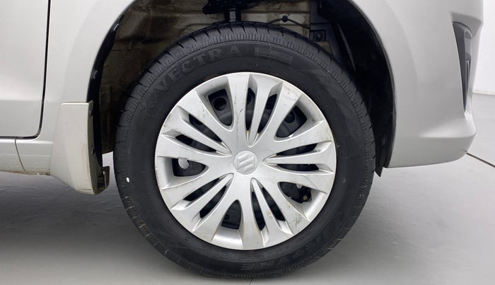 2015 Maruti Ertiga VXI ABS, Petrol, Manual, 82,509 km, Right Front Wheel