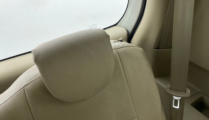 2015 Maruti Ertiga VXI ABS, Petrol, Manual, 82,509 km, Third-row left seat - Folding lever not working