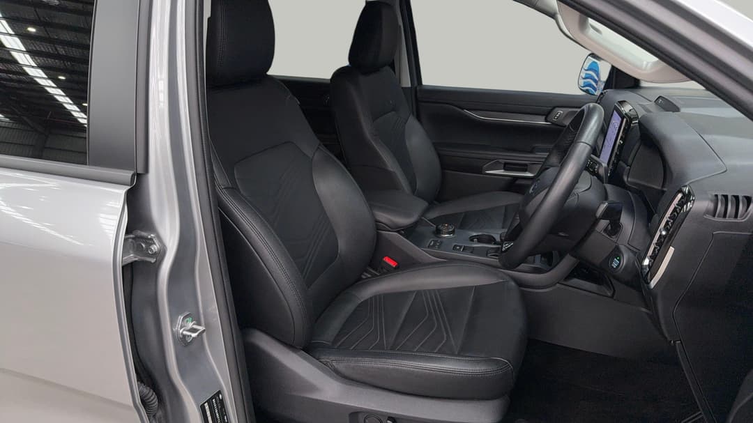 2023 Ford Everest Trend (4WD), Automatic, 63574 km, Right Side Front Door Cabin View