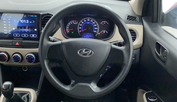 2016 Hyundai Grand i10 MAGNA 1.2 KAPPA VTVT, Petrol, Manual, 69,461 km, Steering Wheel Close Up