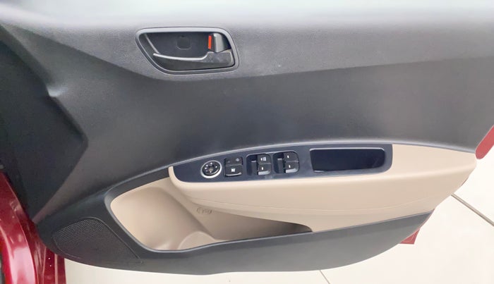2016 Hyundai Grand i10 MAGNA 1.2 KAPPA VTVT, Petrol, Manual, 69,461 km, Driver Side Door Panels Control