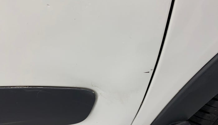 2018 Tata NEXON XM PETROL, Petrol, Manual, 60,729 km, Driver-side door - Slightly rusted