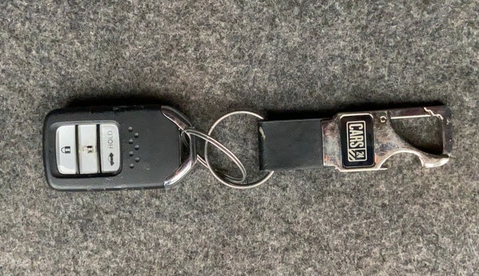 2019 Honda Amaze 1.2 VXMT I VTEC, Petrol, Manual, 16,565 km, Key Close-up