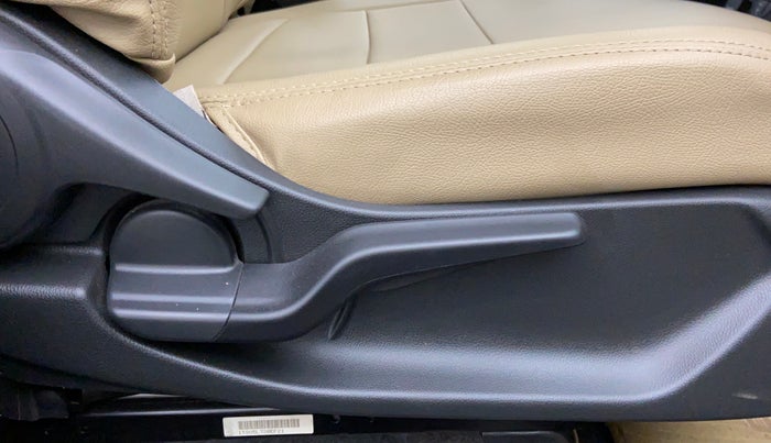 2019 Honda Amaze 1.2 VXMT I VTEC, Petrol, Manual, 16,565 km, Driver Side Adjustment Panel