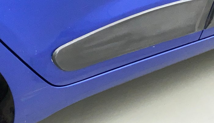 2015 Hyundai Xcent S 1.2, Petrol, Manual, 82,009 km, Right running board - Slightly dented