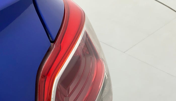 2015 Hyundai Xcent S 1.2, Petrol, Manual, 82,009 km, Right tail light - Minor scratches