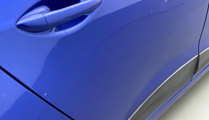 2015 Hyundai Xcent S 1.2, Petrol, Manual, 82,009 km, Right rear door - Minor scratches