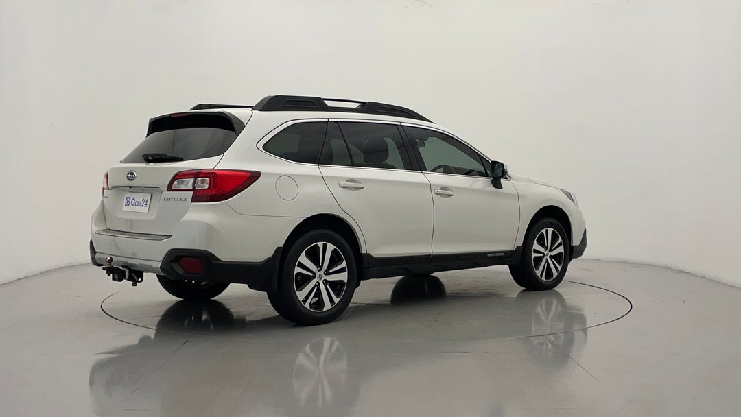 2018 Subaru Outback 2.5i  AWD, Automatic, 159428 km, Right Back Diagonal (45- Degree) View