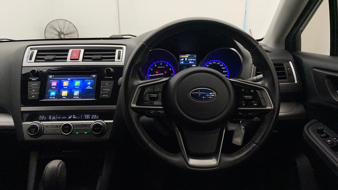 2018 Subaru Outback 2.5i  AWD, Automatic, 159428 km, Steering Wheel Close-up