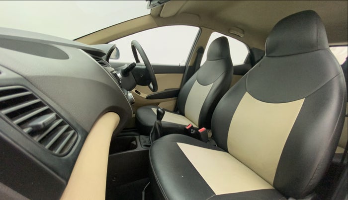 2018 Hyundai Eon ERA +, Petrol, Manual, 27,856 km, Right Side Front Door Cabin