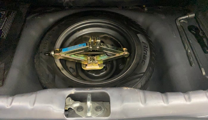 2018 Hyundai Eon ERA +, Petrol, Manual, 27,856 km, Spare Tyre