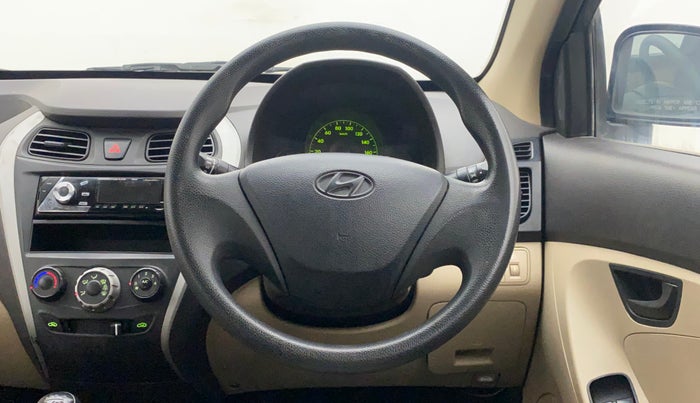 2018 Hyundai Eon ERA +, Petrol, Manual, 27,856 km, Steering Wheel Close Up