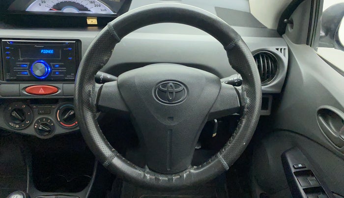 2012 Toyota Etios Liva G, Petrol, Manual, 24,434 km, Steering Wheel Close Up