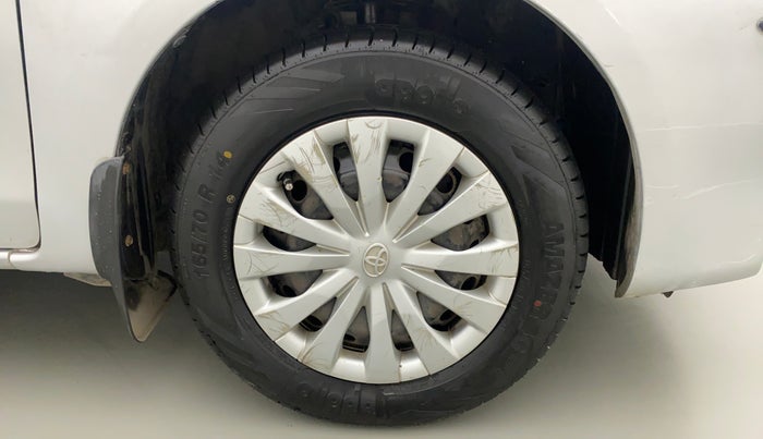2012 Toyota Etios Liva G, Petrol, Manual, 24,434 km, Right Front Wheel