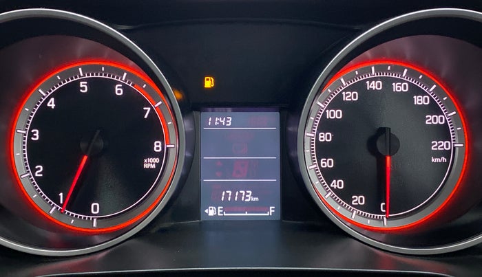 2018 Maruti Swift VXI D, Petrol, Manual, 17,239 km, Odometer Image