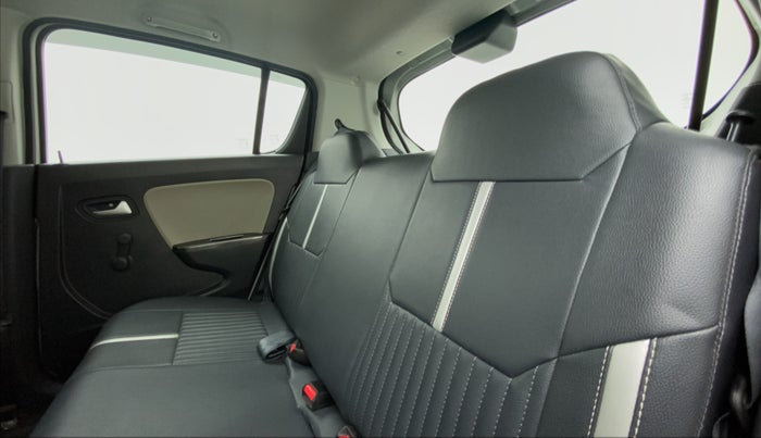 2017 Maruti Alto K10 VXI P, Petrol, Manual, 27,805 km, Right Side Rear Door Cabin