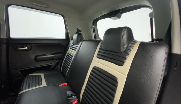 2019 Maruti New Wagon-R VXI 1.0, Petrol, Manual, 9,187 km, Right Side Rear Door Cabin
