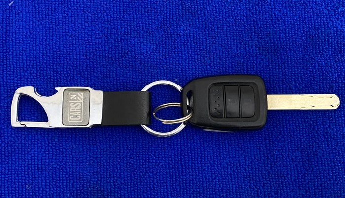 2014 Honda City S MT PETROL, Petrol, Manual, 73,751 km, Key Close Up