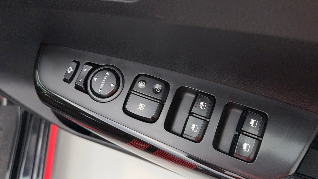 2018 Kia Picanto Gt-line, Automatic, 67303 km, Drivers Side Door Panel Controls