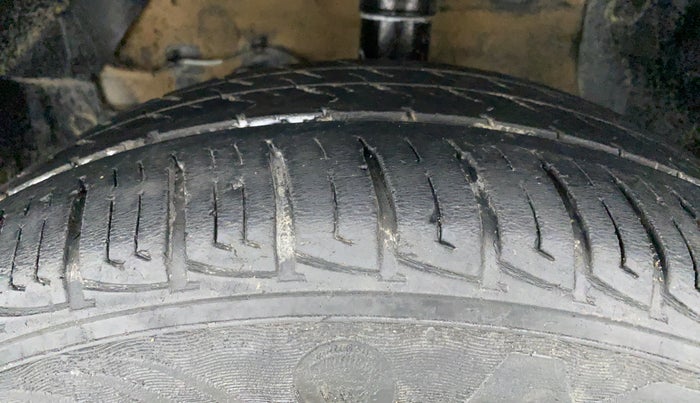 2019 Maruti Vitara Brezza VDI AMT, Diesel, Automatic, 47,951 km, Left Front Tyre Tread